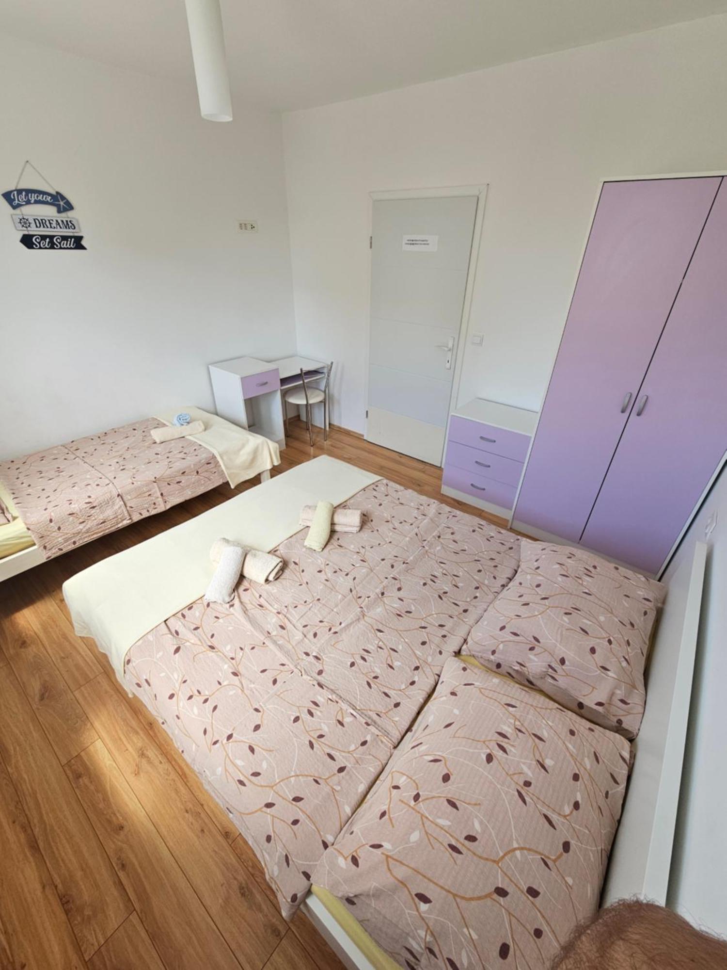 דרבניק Apartments Lara מראה חיצוני תמונה
