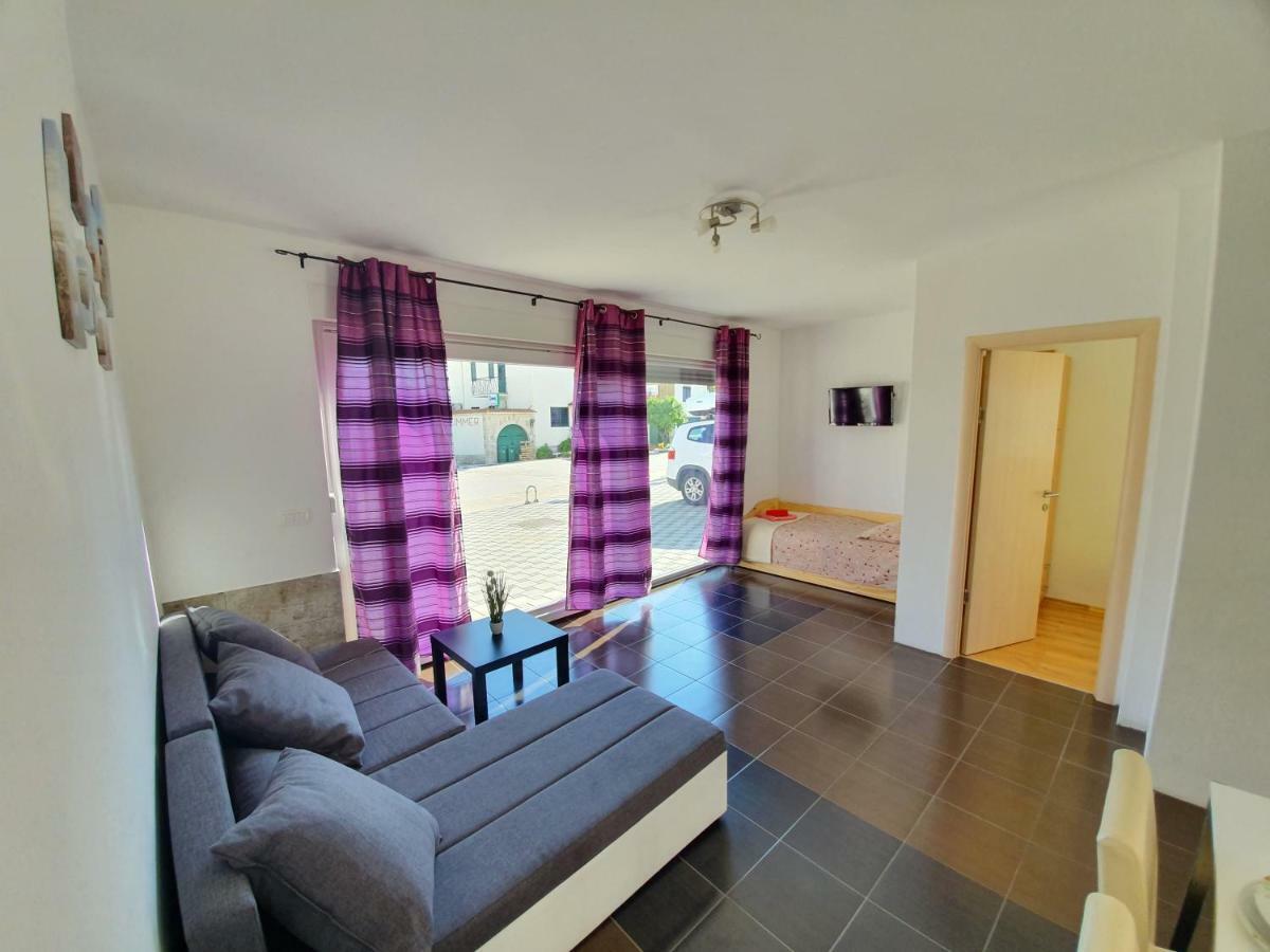 דרבניק Apartments Lara מראה חיצוני תמונה